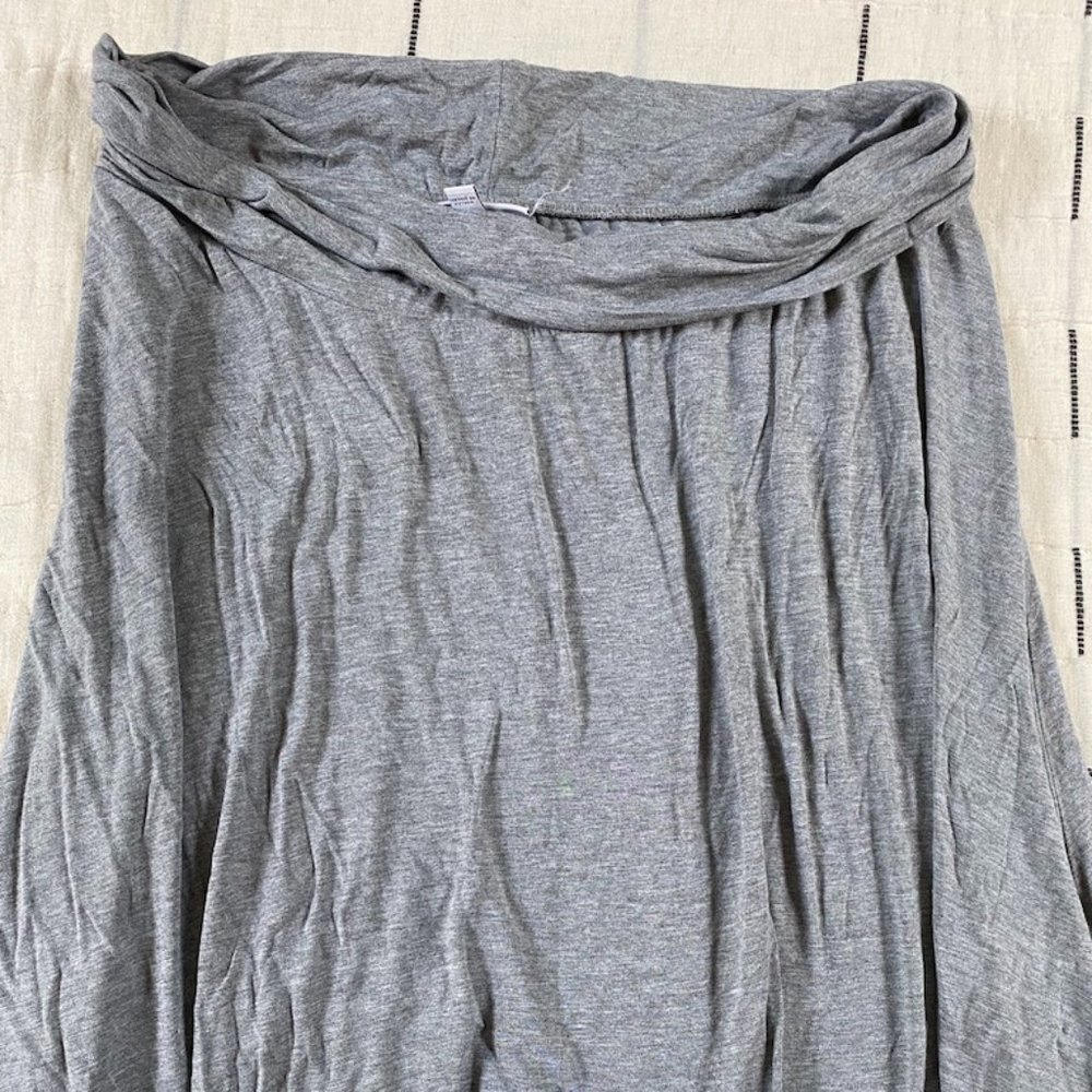 Liz Lange Maternity Skirt